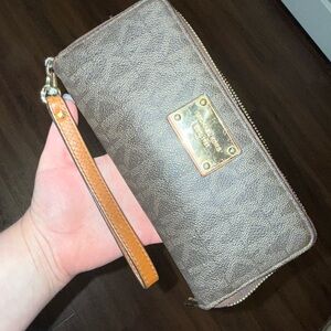 Michael Kors Tan and Gold Wristlet
